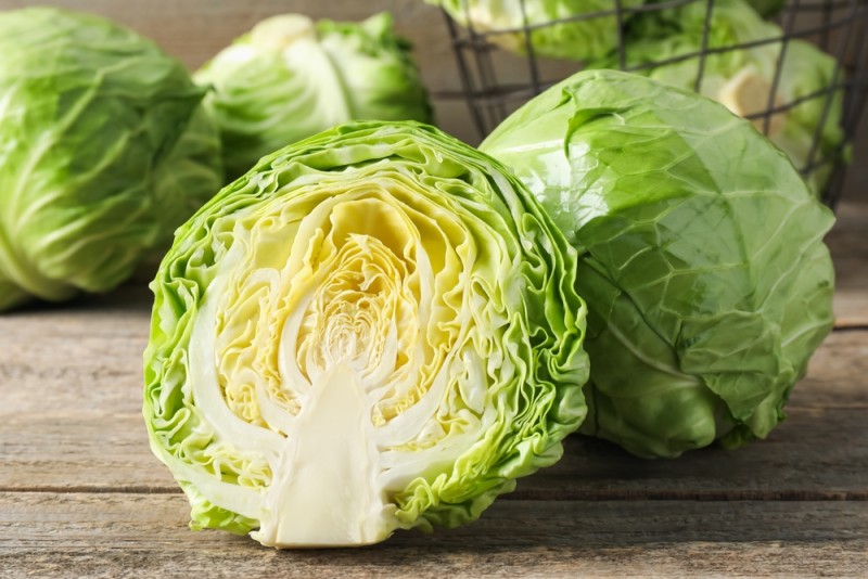 varza taiata in jumatate